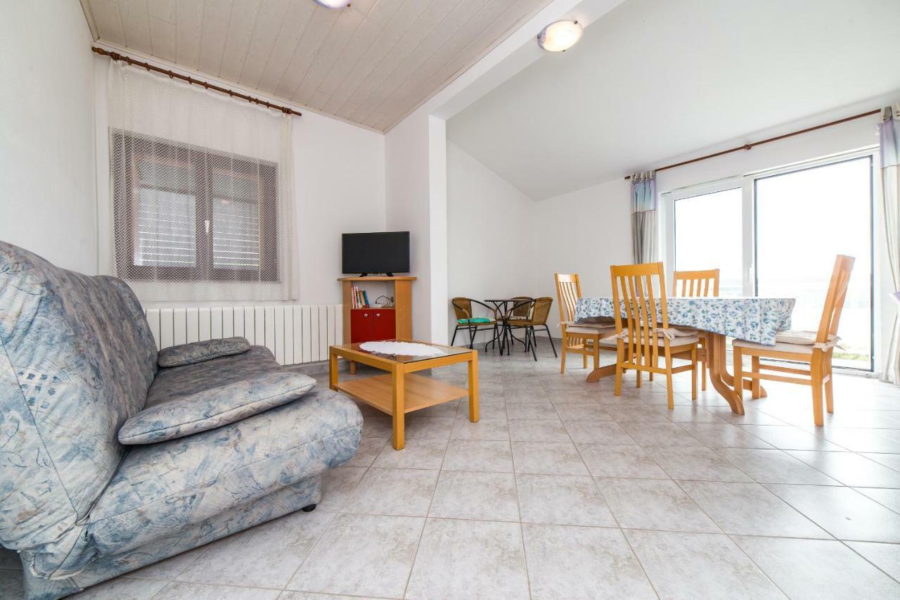 Apartments Rose Trogir Exterior foto